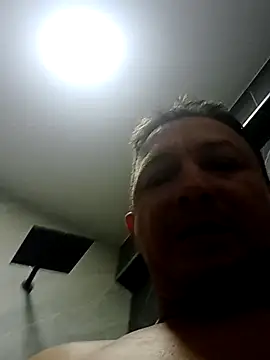 Snapshot of luchoarr chatting on 02.24.25 luchoarr online show from 02.24.25