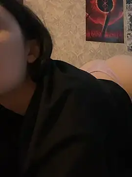 Snapshot of Pepe-pupu chatting on 03.08.25 Pepe-pupu online show from 03.08.25