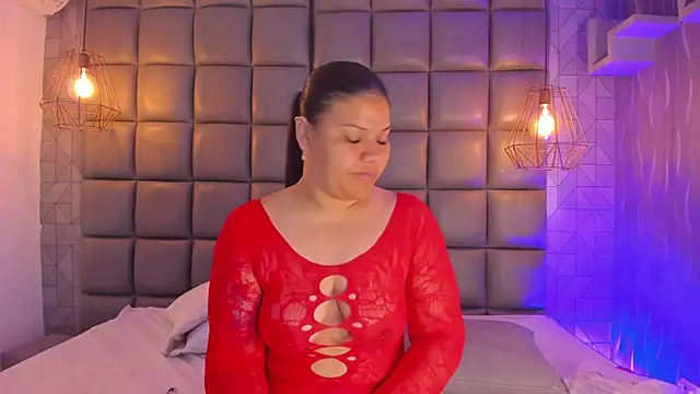 Snapshot of mile_uribe chatting on 03.20.25 mile uribe online show from 03.20.25