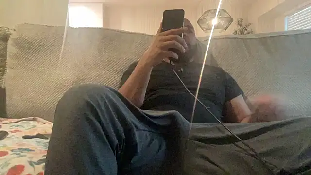 Snapshot of Bbcfun44 chatting on 01.29.25 Bbcfun44 online show from 01.29.25