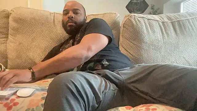 Snapshot of Bbcfun44 chatting on 02.12.25 Bbcfun44 online show from 02.12.25