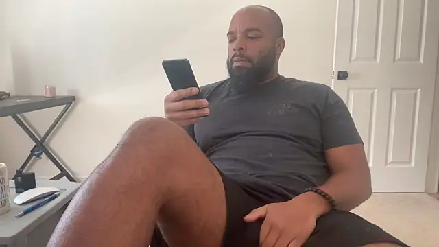 Snapshot of Bbcfun44 chatting on 09.18.25 Bbcfun44 online show from 09.18.25