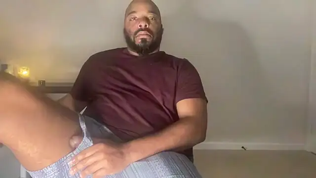 Snapshot of Bbcfun44 chatting on 11.11.25 Bbcfun44 online show from 11.11.25