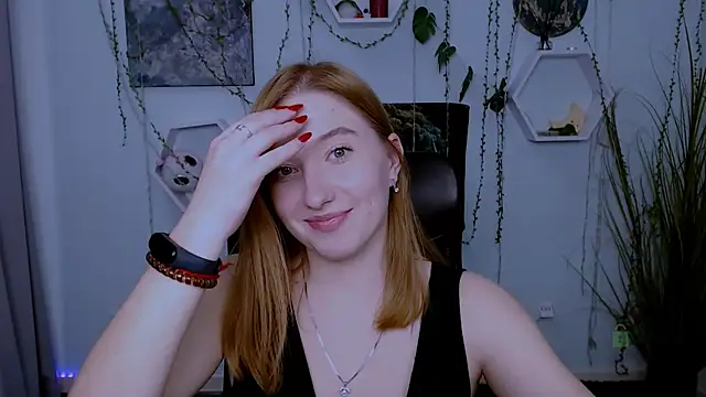 Snapshot of daisy_candy chatting on 01.24.25 daisy candy online show from 01.24.25