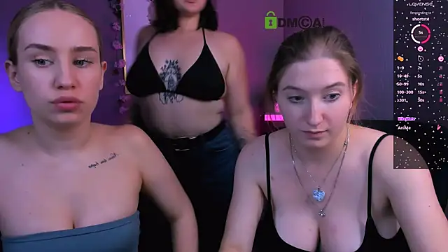 Snapshot of daisy_candy chatting on 09.19.25 daisy candy online show from 09.19.25