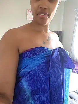 Snapshot of Drippincaty chatting on 12.24.24 Drippincaty online show from 12.24.24