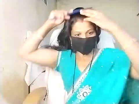 Snapshot of Mumbaistar chatting on 01.22.25 Mumbaistar online show from 01.22.25