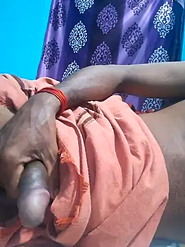 Snapshot of uthaman2271 chatting on 12.02.24 uthaman2271 online show from 12.02.24