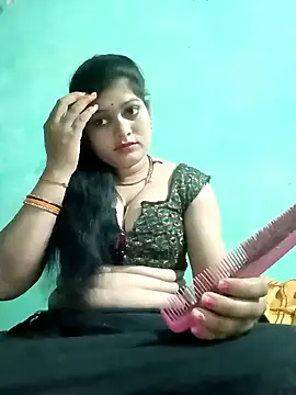 Snapshot of Chandni chatting on 02.04.25 Chandni online show from 02.04.25