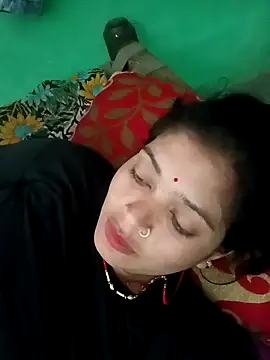 Snapshot of Chandni chatting on 03.07.25 Chandni online show from 03.07.25