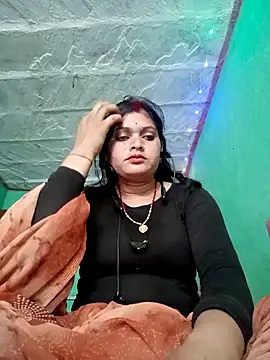 Snapshot of Chandni chatting on 03.09.25 Chandni online show from 03.09.25