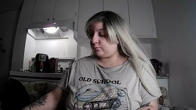 Snapshot of Lilithsincity chatting on 12.24.24 Lilithsincity online show from 12.24.24