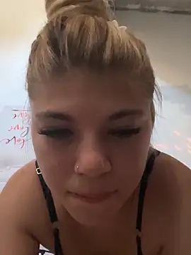 Snapshot of PEACHY439 chatting on 02.20.25 PEACHY439 online show from 02.20.25