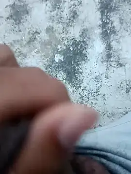 Snapshot of nick05inch chatting on 10.24.25 nick05inch online show from 10.24.25