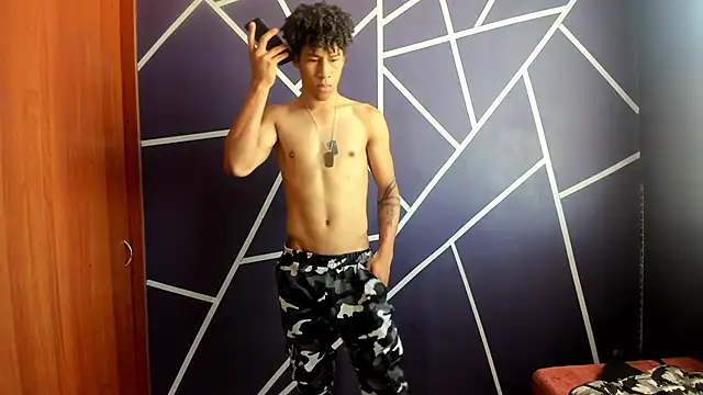 Snapshot of Pendragon1224 chatting on 01.12.25 Pendragon1224 online show from 01.12.25