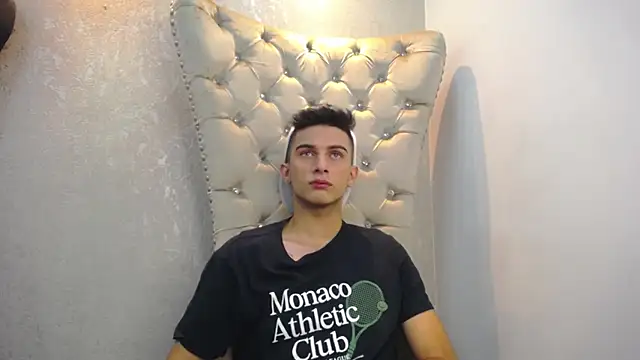 Snapshot of MrWilliseo chatting on 12.11.24 MrWilliseo online show from 12.11.24