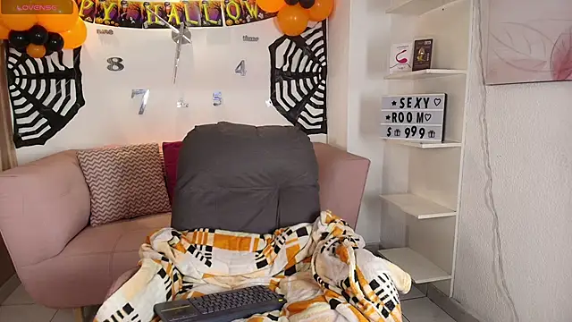 Snapshot of MrWilliseo chatting on 10.12.25 MrWilliseo online show from 10.12.25