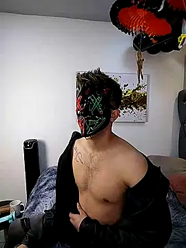 Snapshot of MrWilliseo chatting on 10.31.25 MrWilliseo online show from 10.31.25