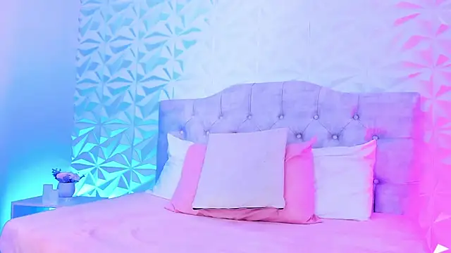 Snapshot of Miss_Ivy4 chatting on 03.21.25 Miss Ivy4 online show from 03.21.25