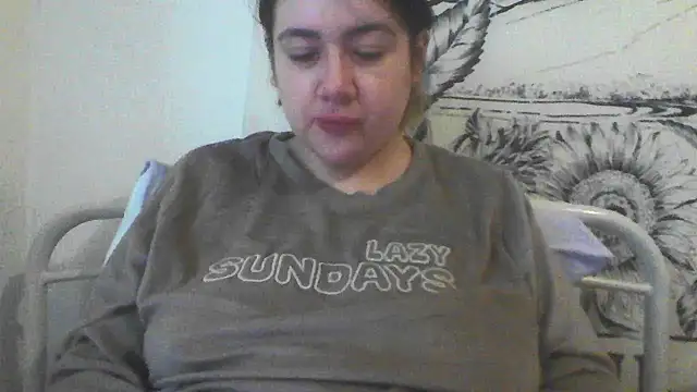 Snapshot of CamilaCherryX chatting on 11.03.25 CamilaCherryX online show from 11.03.25