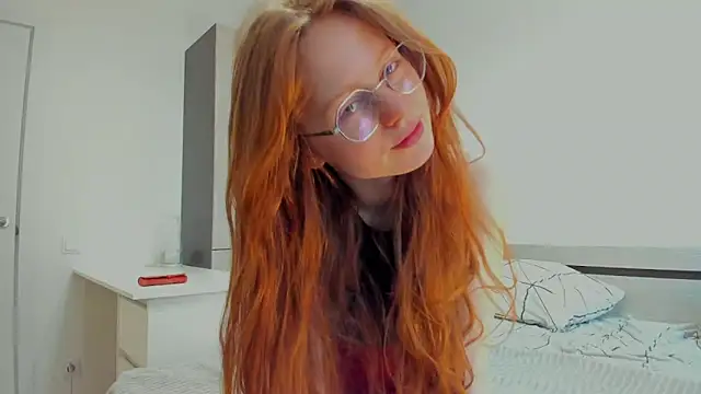 Snapshot of Fire_Luna chatting on 03.05.25 Fire Luna online show from 03.05.25