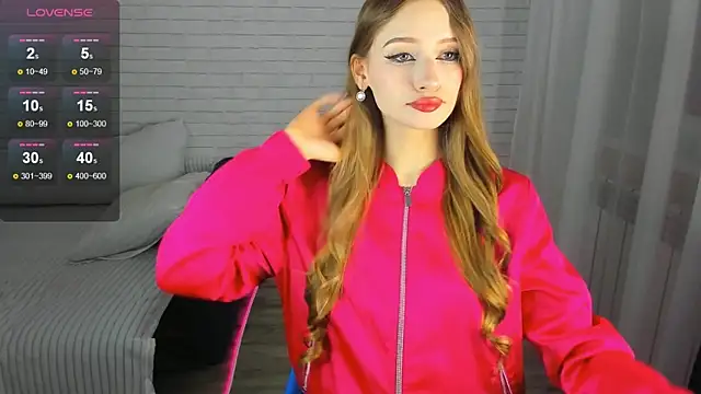 Snapshot of candyboofairy chatting on 02.10.25 candyboofairy online show from 02.10.25