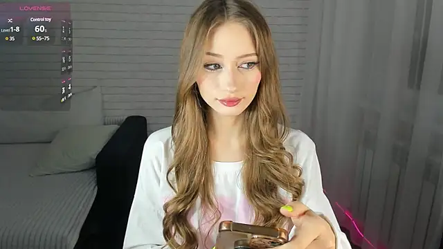 Snapshot of candyboofairy chatting on 03.12.25 candyboofairy online show from 03.12.25