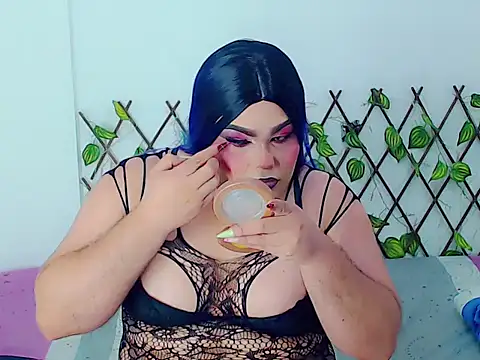 Snapshot of ailen_ts_ chatting on 10.09.25 ailen ts  online show from 10.09.25