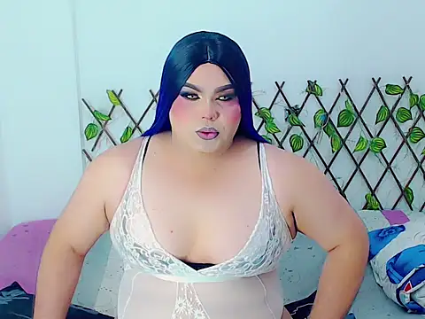 Snapshot of ailen_ts_ chatting on 10.15.25 ailen ts  online show from 10.15.25