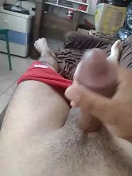 Snapshot of Malubrotudo chatting on 03.04.25 Malubrotudo online show from 03.04.25