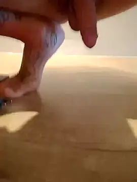 Snapshot of rolesexy chatting on 03.04.25 rolesexy online show from 03.04.25