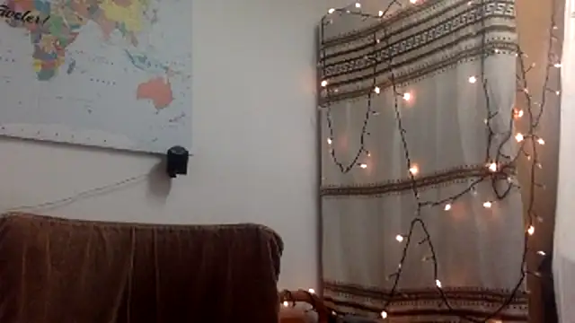 Snapshot of TowaFreespirit chatting on 12.06.24 TowaFreespirit online show from 12.06.24