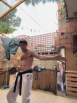 Snapshot of TowaFreespirit chatting on 12.11.24 TowaFreespirit online show from 12.11.24