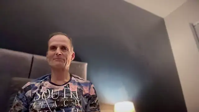 Snapshot of TowaFreespirit chatting on 01.23.25 TowaFreespirit online show from 01.23.25