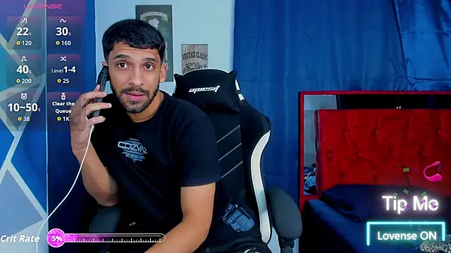 Snapshot of mike_shelby21 chatting on 10.03.25 mike shelby21 online show from 10.03.25