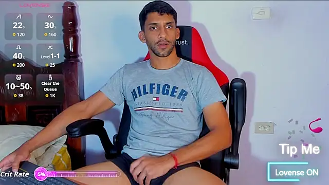 Snapshot of mike_shelby21 chatting on 10.29.25 mike shelby21 online show from 10.29.25