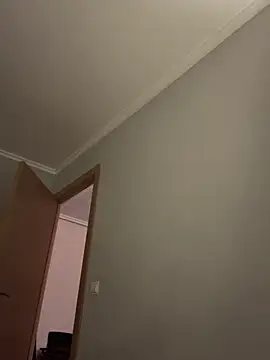 Snapshot of IamCrystal2 chatting on 12.10.24 IamCrystal2 online show from 12.10.24