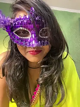 Snapshot of Rihana_Baby chatting on 02.15.25 Rihana Baby online show from 02.15.25