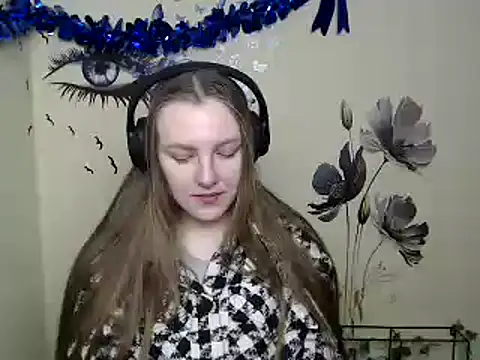 Snapshot of _AlMamiyy_ chatting on 01.07.25  AlMamiyy  online show from 01.07.25