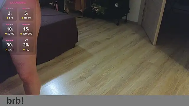 Snapshot of Space_X_Roxy_ chatting on 02.26.25 Space X Roxy  online show from 02.26.25