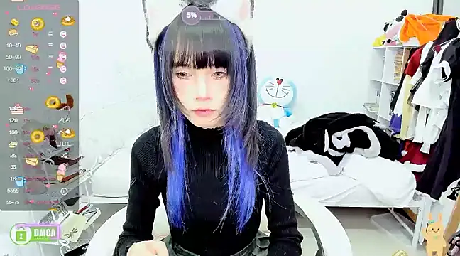 Snapshot of RassieRaph chatting on 01.01.25 RassieRaph online show from 01.01.25