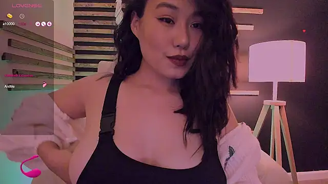 kimmy chi  online show from 01.06.25