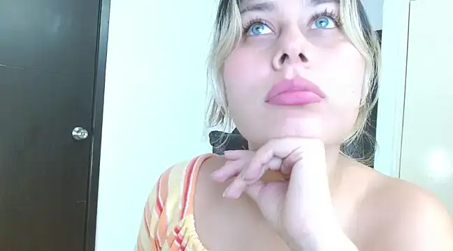 pamela fox03 online show from 02.22.25