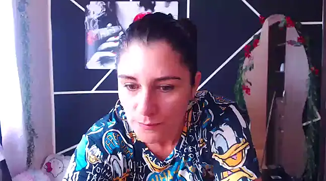 Snapshot of LUCY_LI chatting on 03.15.25 LUCY LI online show from 03.15.25