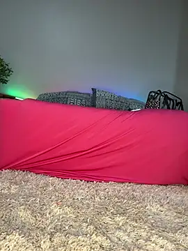 Snapshot of Naughty_pussy2cum chatting on 02.06.25 Naughty pussy2cum online show from 02.06.25