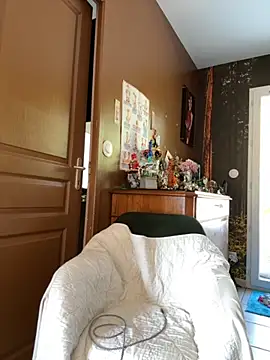 MagdalenaMedusa online show from 09.29.25