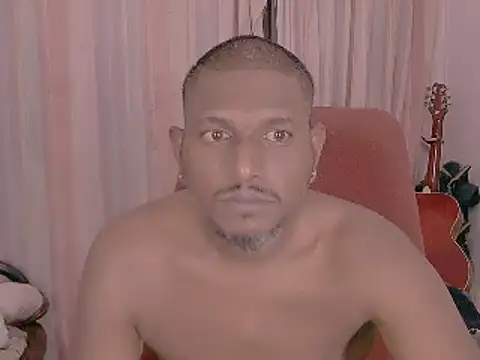 Snapshot of dmancams1874 chatting on 03.04.25 dmancams1874 online show from 03.04.25
