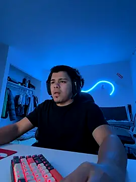 Snapshot of Naitsirc- chatting on 10.11.25 Naitsirc- online show from 10.11.25