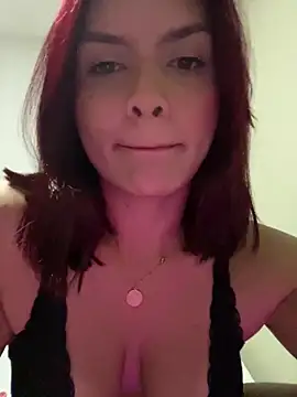 Snapshot of SabrinaVega chatting on 01.12.25 SabrinaVega online show from 01.12.25