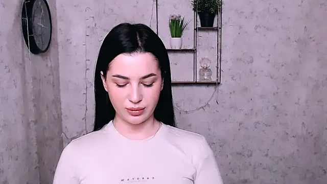 Snapshot of DivaKaily_ chatting on 01.17.25 DivaKaily online show from 01.17.25